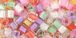 TOHO Cube 3mm : Color-Lined Pastel Mix