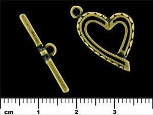 Frilly Heart Toggle Set : Antique Brass