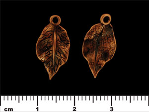 Detailed Leaf Pendant 20/10mm : Antique Copper